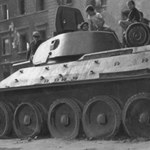 Rosja sięga po T-34, IS-2 i ISU-152. Wojenne zabytki wracają do gry