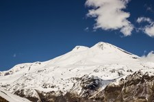 Rosja: Turyści odcięci pod Elbrusem