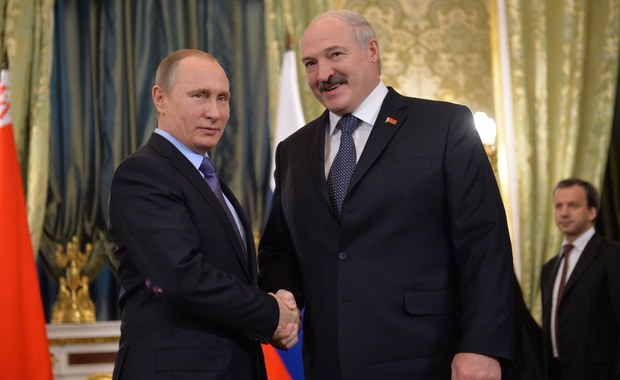 Rosja wchłonie Białoruś? "Kommiersant" pisze o "państwie federacyjnym" 