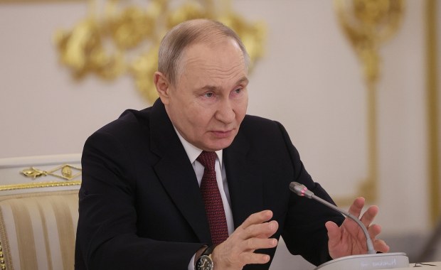 Rosja zaatakowała Ukrainę rakietą Iskander i 111 dronami. Nici z rozejmu 