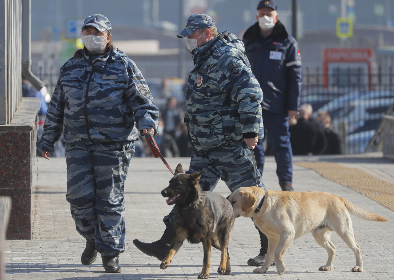 Rosja zamknie granice w ramach walki z koronawirusem