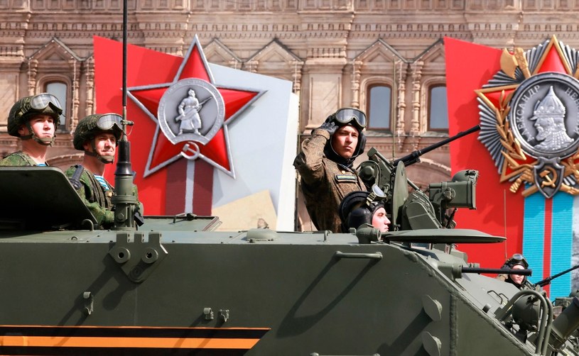 Rosja zapowiada zwiększenie budżetu na wojsko o ponad dwie trzecie /AFP