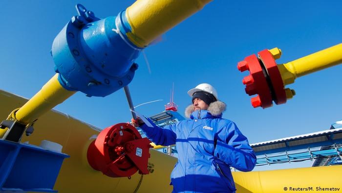 Rosja zarabia krocie na gazie i ropie /Deutsche Welle