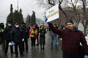 Rosja: Zostali zwolnieni, bo popierają Nawalnego 