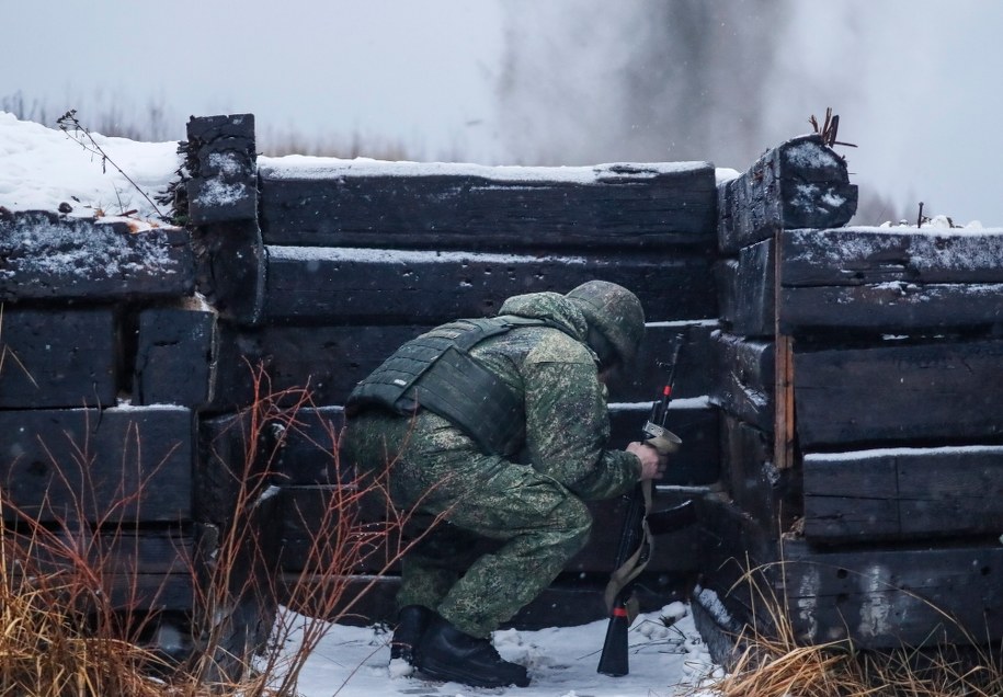 Rosja zwerbowała do udziału w wojnie 23 tys. więźniów /YURI KOCHETKOV /PAP/EPA