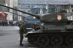 Rosjanie ćwiczą przed paradą zwycięstwa 9 maja w Moskwie