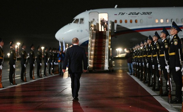 Rosjanie i Amerykanie wymienili się więźniami. Kogo uwolniono?