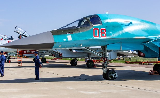 Rosjanie katapultowani w hangarze. Uderzyli w dach i zginęli