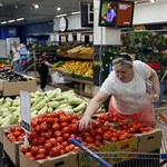 "Rosjanie najbardziej ucierpią na sankcjach handlowych"