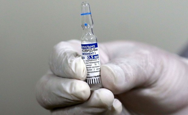 Rosjanie nie chcą się szczepić przeciw Covid-19. Nie czują zagrożenia