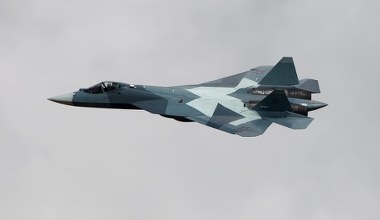 Rosjanie oferują swój najlepszy myśliwiec światu. Ma być rywalem dla F-35
