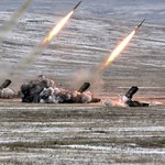 Rosjanie ostrzeliwani są przez własne rakiety. Pociski termobaryczne sieją spustoszenie!