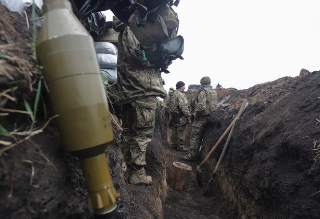 Rosjanie próbowali dziś przebić się przez ukraińską obronę niemal w każdym miejscu na frontach ługańskim, donieckim i charkowskim /STR /PAP/EPA