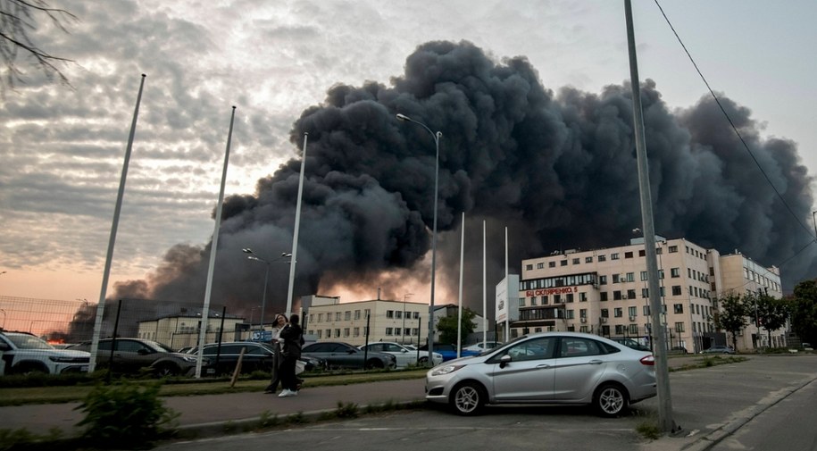 Rozmowy trwają, a Rosjanie atakują amerykańskie przedsiębiorstwo