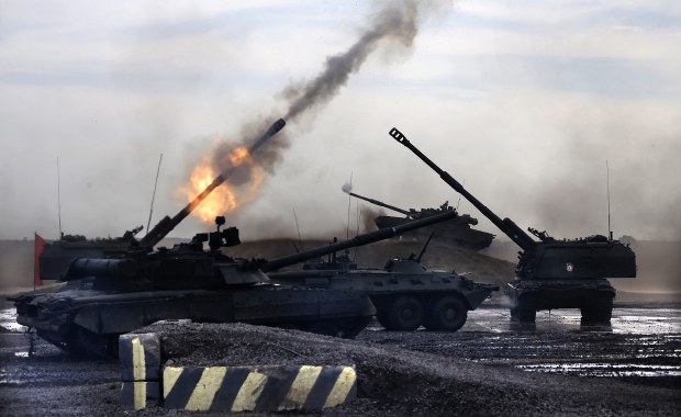 Rosjanie przy granicy z Polską. Tysiące żołnierzy, rakiety, czołgi