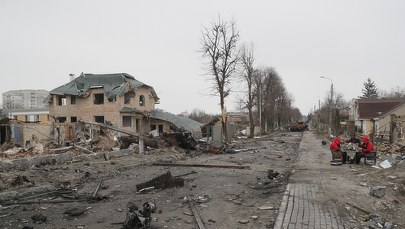 Rosjanie torturują jeńców. Moskwa prowadzi tajną mobilizację [RELACJA 05.04.2022 r.]