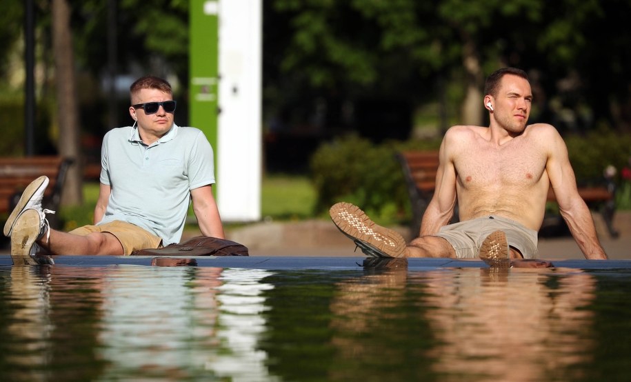 Rosjanie w Moskwie /Mikhail Tereshchenko /PAP/EPA