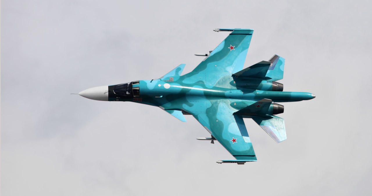Rosjanie zrzucają nowe bomby UMPB z samolotów Su-34 /Vitaly V. Kuzmin /Wikimedia