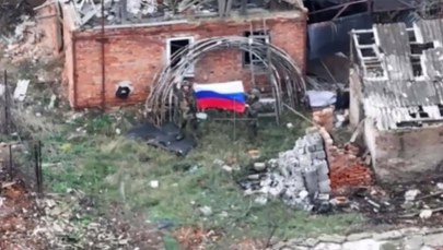 Rosjanie zyskują przewagę na froncie. Największe postępy od roku