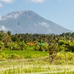 Rosjanin ściągnął majtki na świętej górze Bali. Zostanie deportowany