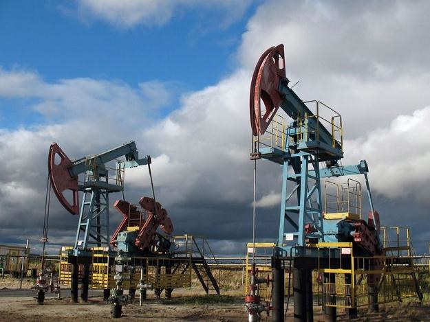 Rosję czekają trudne lata. Jest zbyt mocno uzależniona od cen ropy i gazu /&copy;123RF/PICSEL