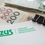 Rosną składki ZUS w 2025 roku. Z pensji minimalnej do ZUS trafi ponad 19 tys. zł