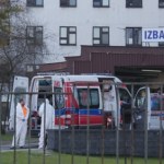 Rośnie liczba infekcji. Szpitale wprowadzają ograniczenia