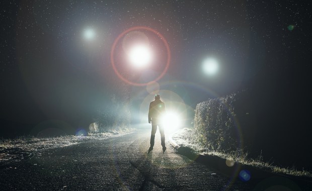 Rośnie liczba niewyjaśnionych zjawisk powietrznych. Raport USA