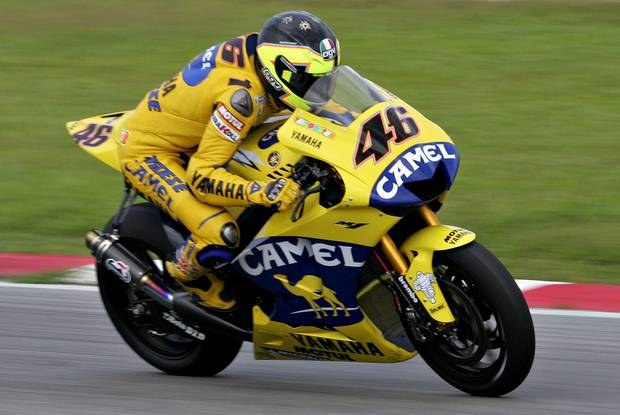 Rossi testuje też nowy motocykl / Kliknij /AFP