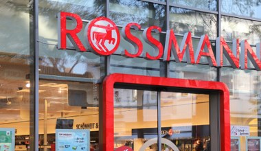 Rossmann rusza ze świąteczną ofertą – zobacz, co warto kupić