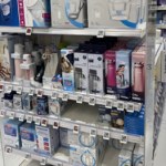 Rossmann ruszył z letnią ofertą. Te gadżety mogą przydać się na plaży i basenie