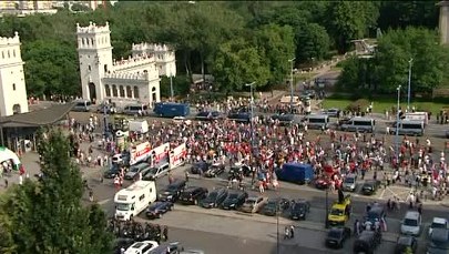 Rosyjscy kibice przy stacji Warszawa Powiśle