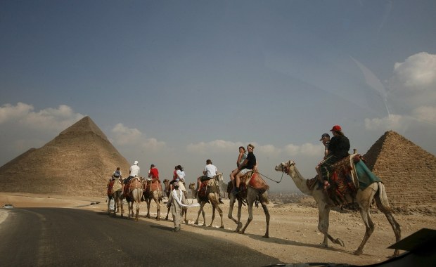 Rosyjscy turyści porzucili Europę