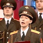 Rosyjscy żołnierze śpiewają "Skyfall" Adele. Zobacz!
