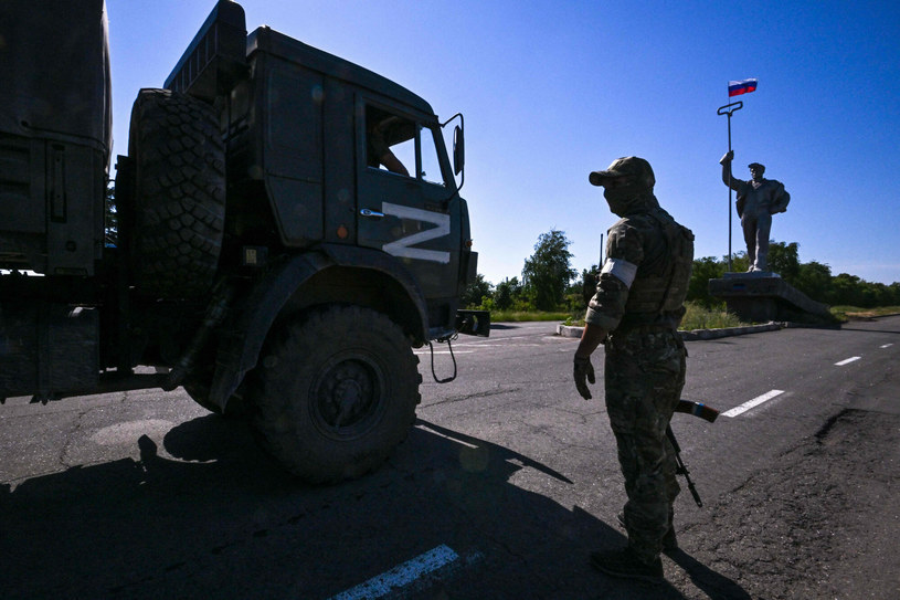 Rosyjscy żołnierze w Mariupolu /YURI KADOBNOV/AFP /East News