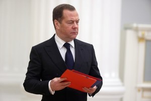 "The Russian army must be huge".  Medvedev gave the number