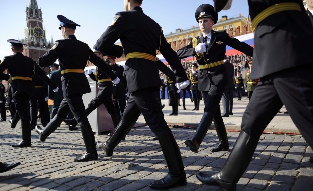 Rosyjska armia wejdzie w 2014 rok bez onuc