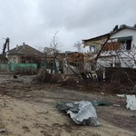 ​"Rosyjska artyleria i lotnictwo obracają nasze miasta w ruinę"