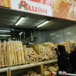 Rosyjska filia Auchan pomaga żołnierzom? Sieć kategorycznie zaprzecza
