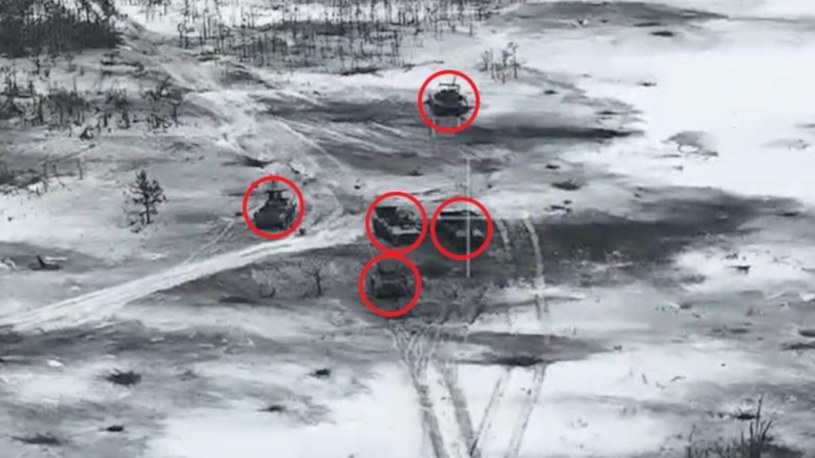 Rosyjska kolumna pancerna rozbita pod Synkiwką /t.me/ivan_dvorichna /materiał zewnętrzny