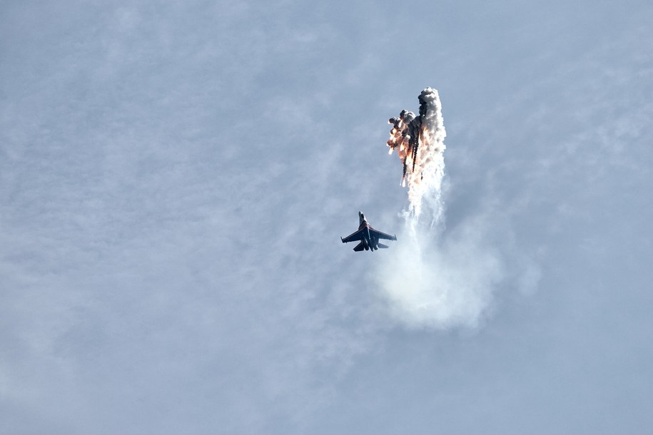 Rosyjska obrona przeciwlotnicza zestrzeliła własny samolot nad Krymem podczas ataku ukraińskich dronów /Shutterstock