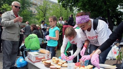 Rosyjska opozycja spacerowała po Moskwie w proteście przeciw Putinowi