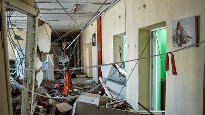 Rosyjski atak m.in. na szpital położniczy. Zełenski: Czysty terror