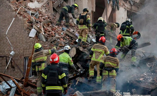 Rosyjski atak na Dniepr. Ostrzał trwał przez ponad 20 godzin