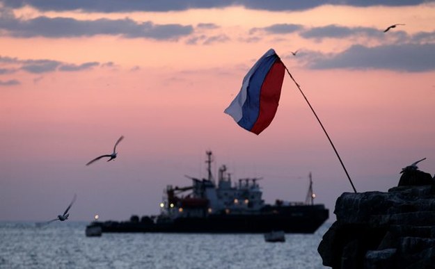 Rosyjski deputowany zasugerował, że Moskwa wysłała żołnierzy na Krym /ZURAB KURTSIKIDZE /PAP/EPA