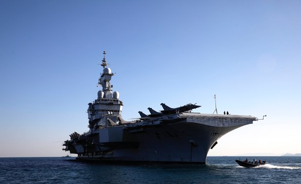 Rosyjski dron zbliżył się do lotniskowca. Szwedzkie wojsko interweniowało