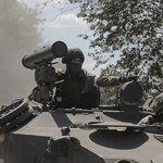 Rosyjski jeniec skarży się na czołgi. „Jedne nie jeżdżą, inne nie strzelają”