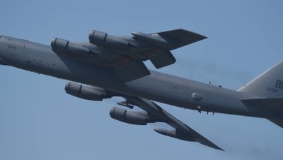 Rosyjski myśliwiec przechwycił nad Bałtykiem amerykański bombowiec