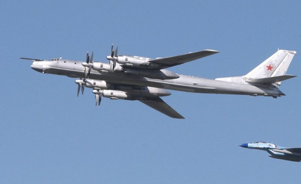 Rosyjski "Niedźwiedź" przeciwko NATO. Moskwa dozbraja bombowce