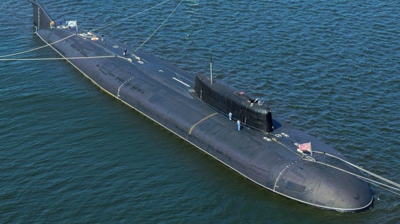 Rosyjski okręt podwodny "Irkuck" /@DEFENSEEXPRESS /Twitter